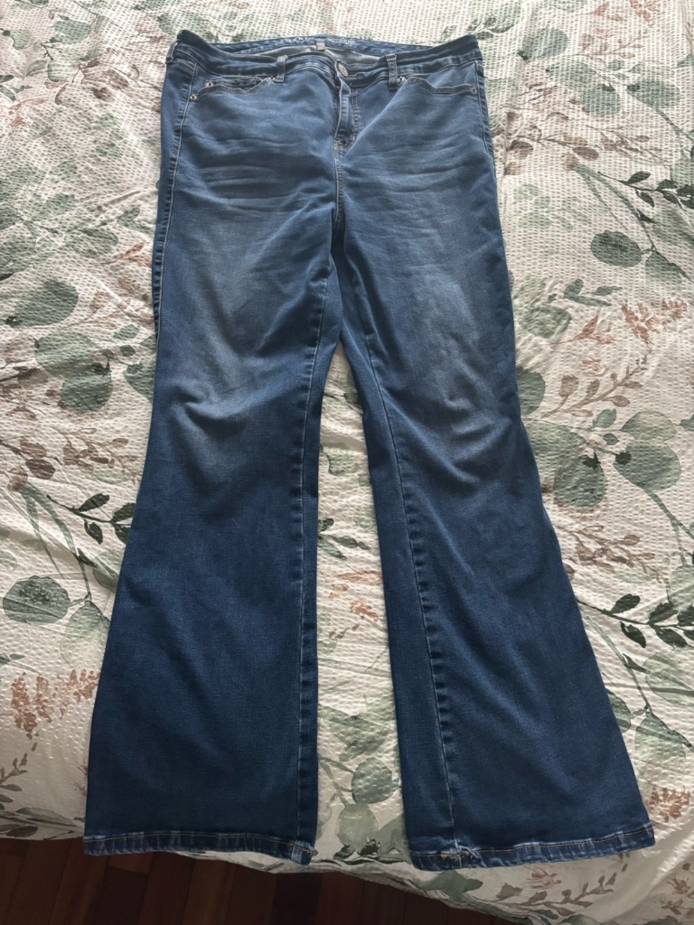 Torrid slim fit boot cut jeans
